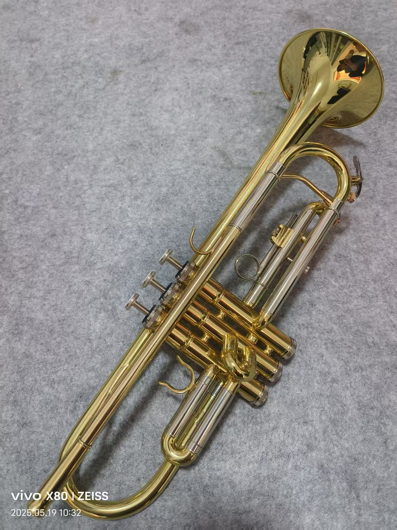 出口款式小号乐器 降B调 弯刀式设计 适用于演奏 