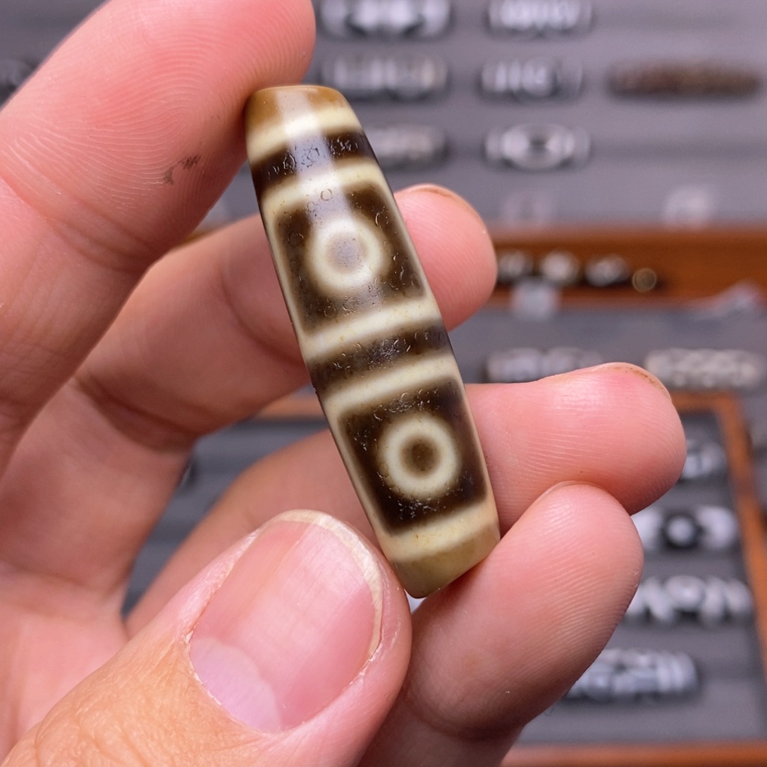 玛瑙/玉髓颈饰未镶嵌行**璃