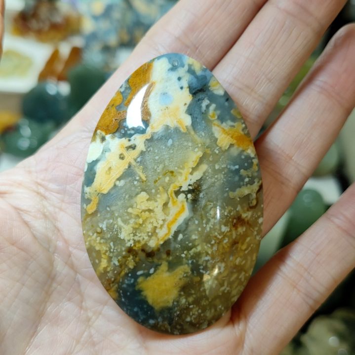 岫玉未镶嵌挂坠款式