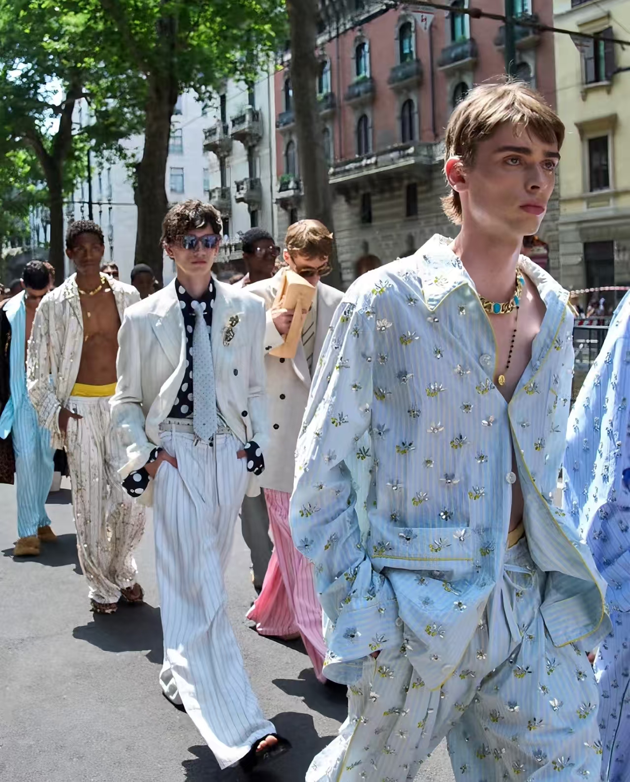 KXGL【36】3272“城市游牧系列”秋冬新款时尚百搭长袖T恤男装