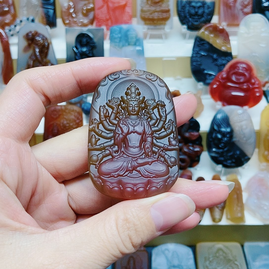 玛瑙/玉髓颈饰未镶嵌谢***爱