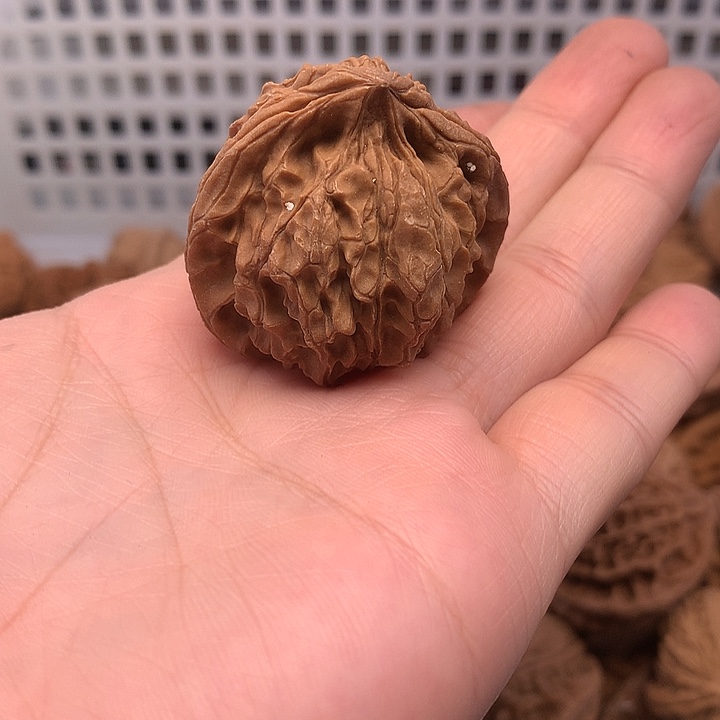 臭***～文玩核桃吊坠文玩核桃