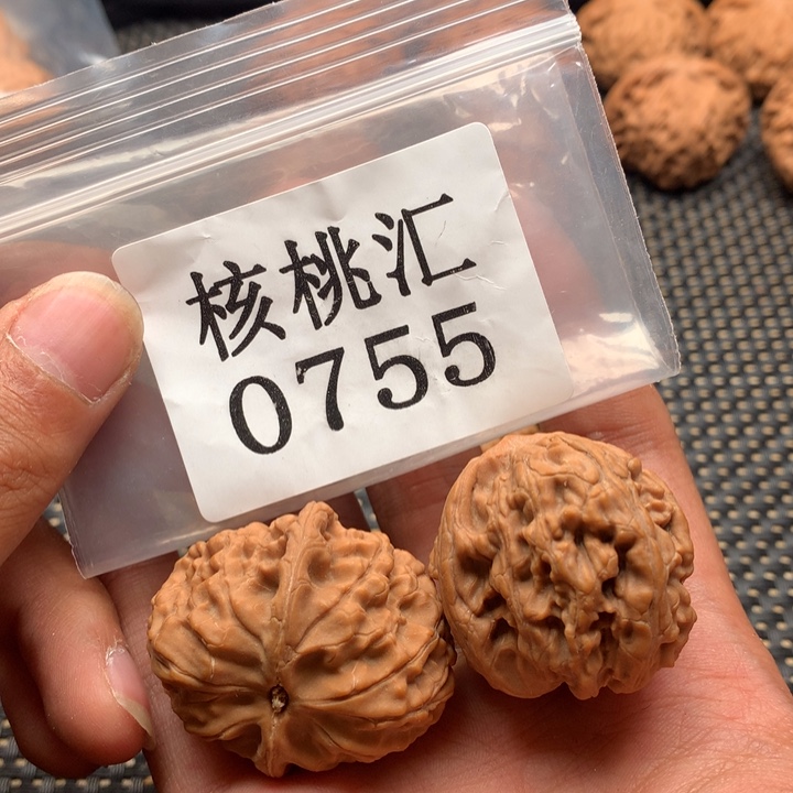 文玩核桃吊坠玉枕41