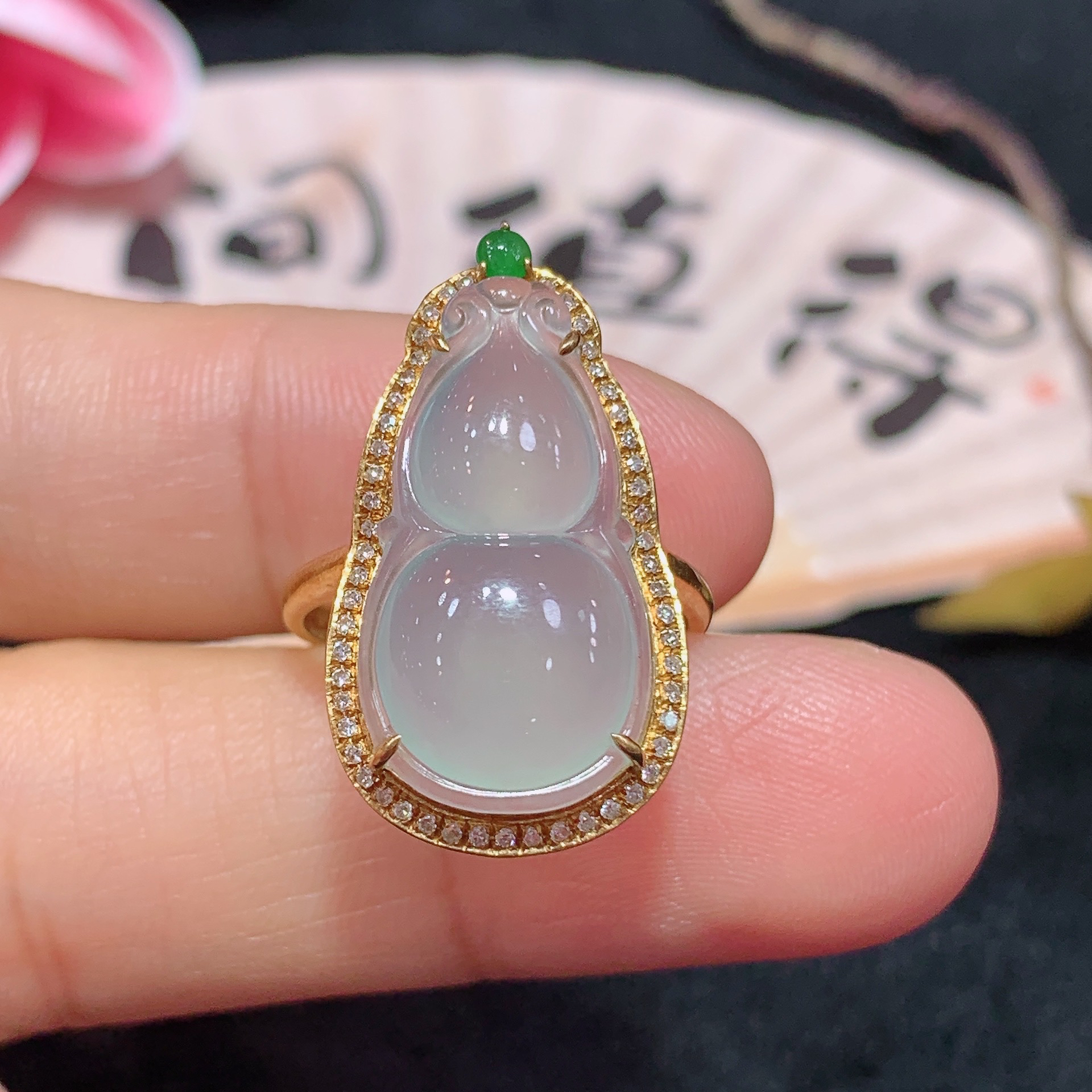 18k金天然A货翡翠葫芦贝戒指轻奢时尚气质经典款