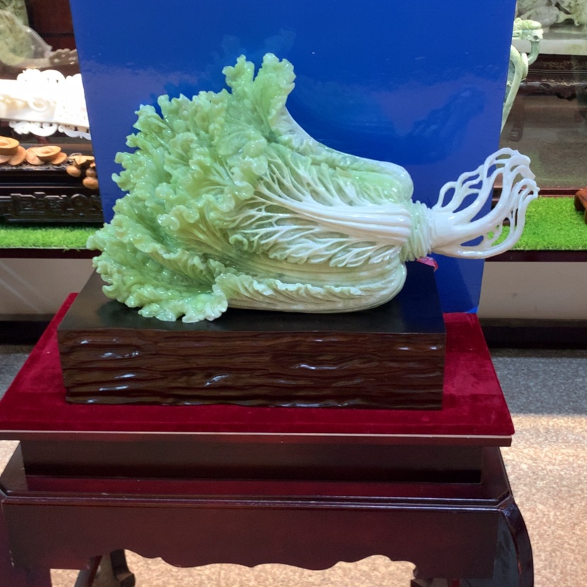 【闪购商品】蛇纹石玉未镶嵌摆件