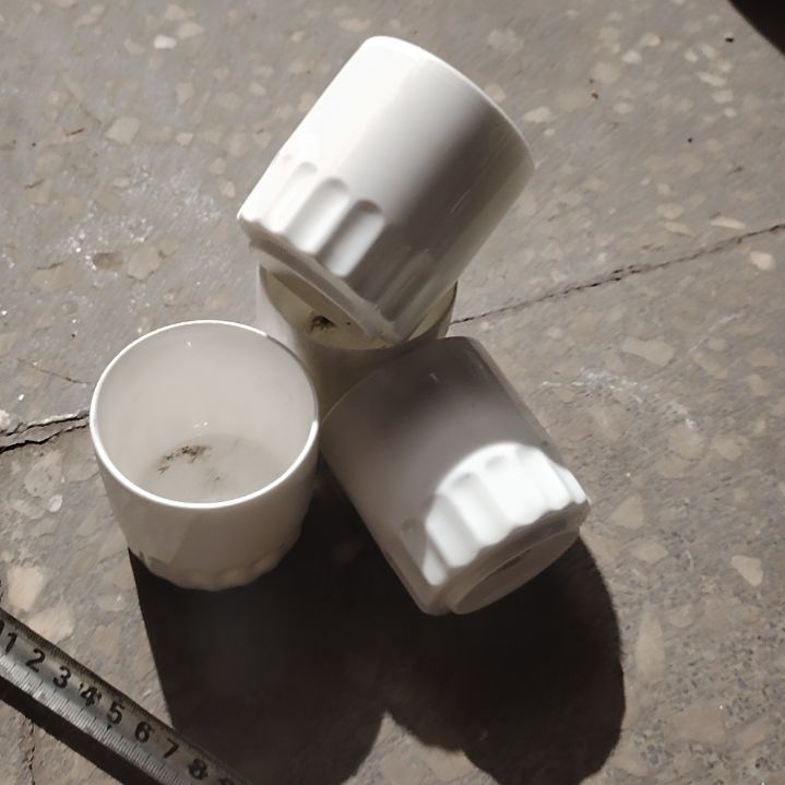 盘陶瓷盘子碗啥都有