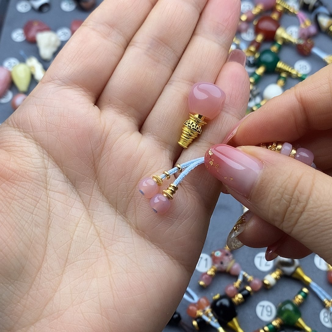 ****、玛瑙/玉髓未镶嵌饰品