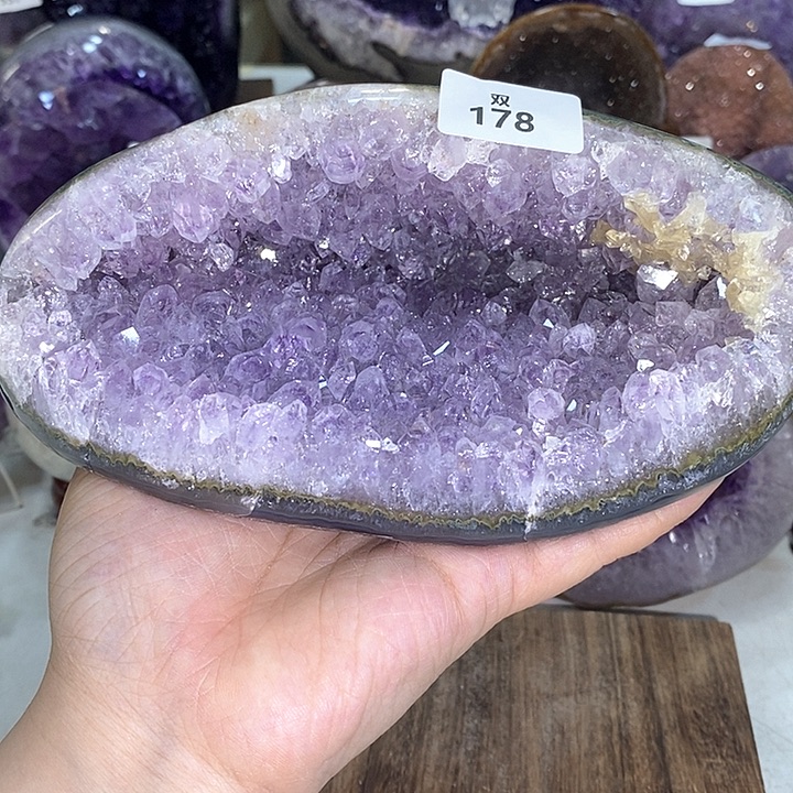 未镶嵌水晶大型摆件（非配饰）方解石
