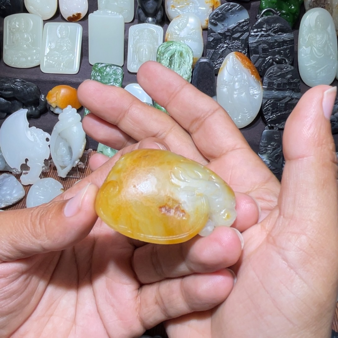 和田玉未镶嵌颈饰新疆和田玉黄沁皮龙龟把件吊坠