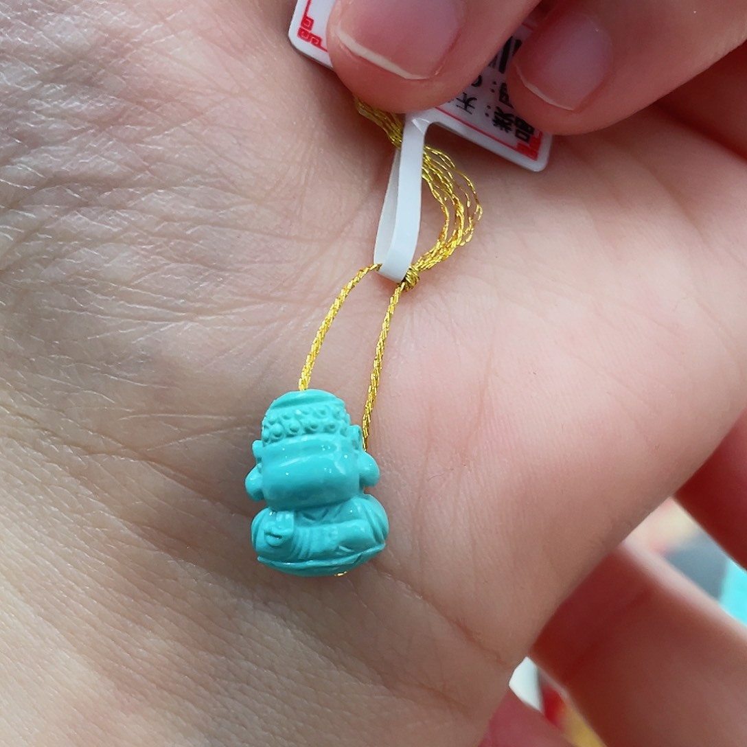 绿松石颈饰未镶嵌