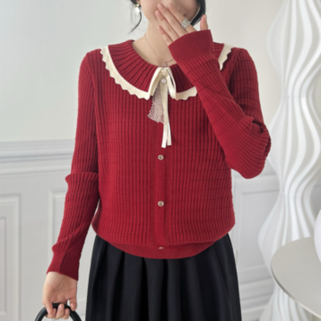 甜美娃娃领蕾丝拼接长袖针织衫女秋装减龄新款法式高级感洋气上衣