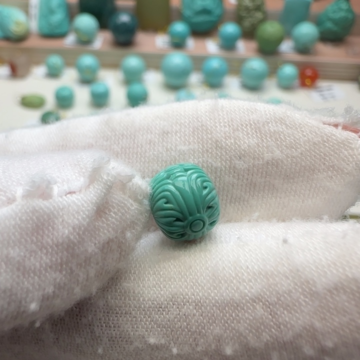 嗔***寞绿松石未镶嵌配饰