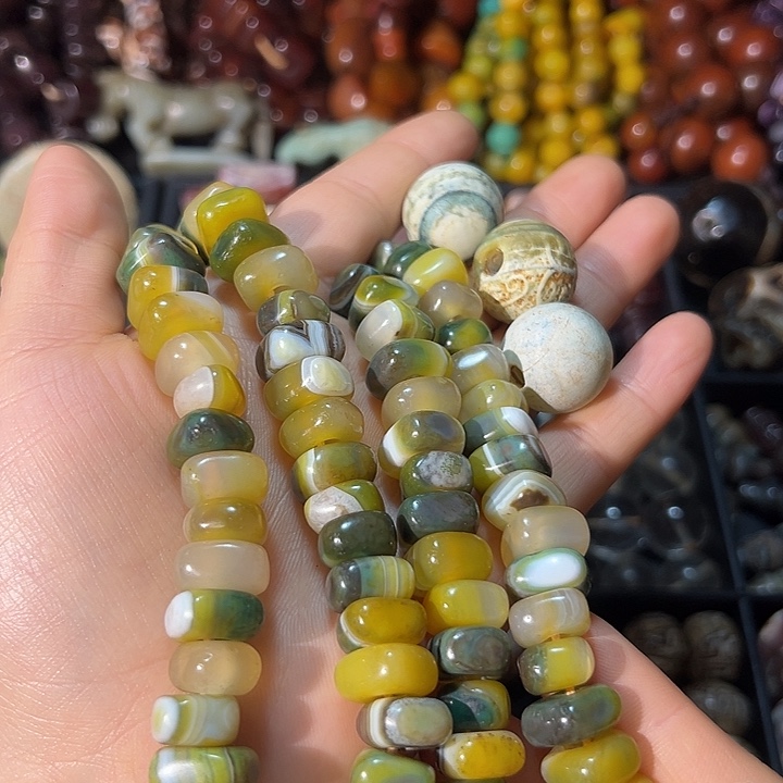 清***允玛瑙/玉髓合金颈饰