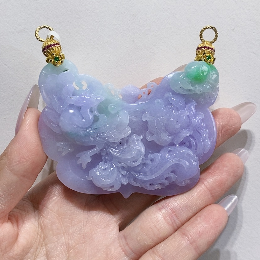 【闪购商品】翡翠未镶嵌颈饰