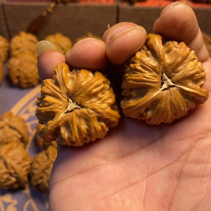 岳****手串/手链核桃拼接