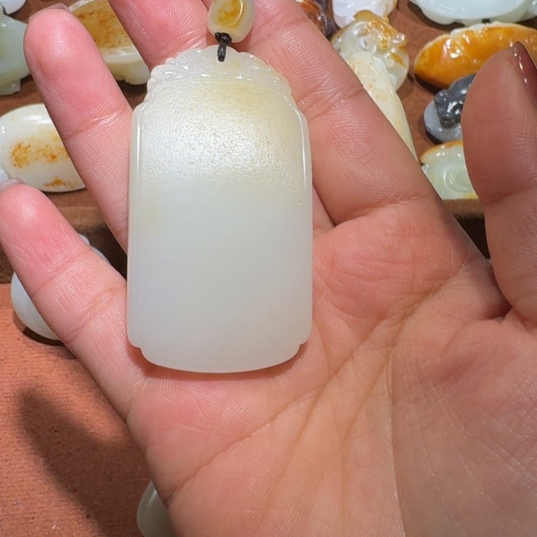 和田玉挂件未镶嵌华*