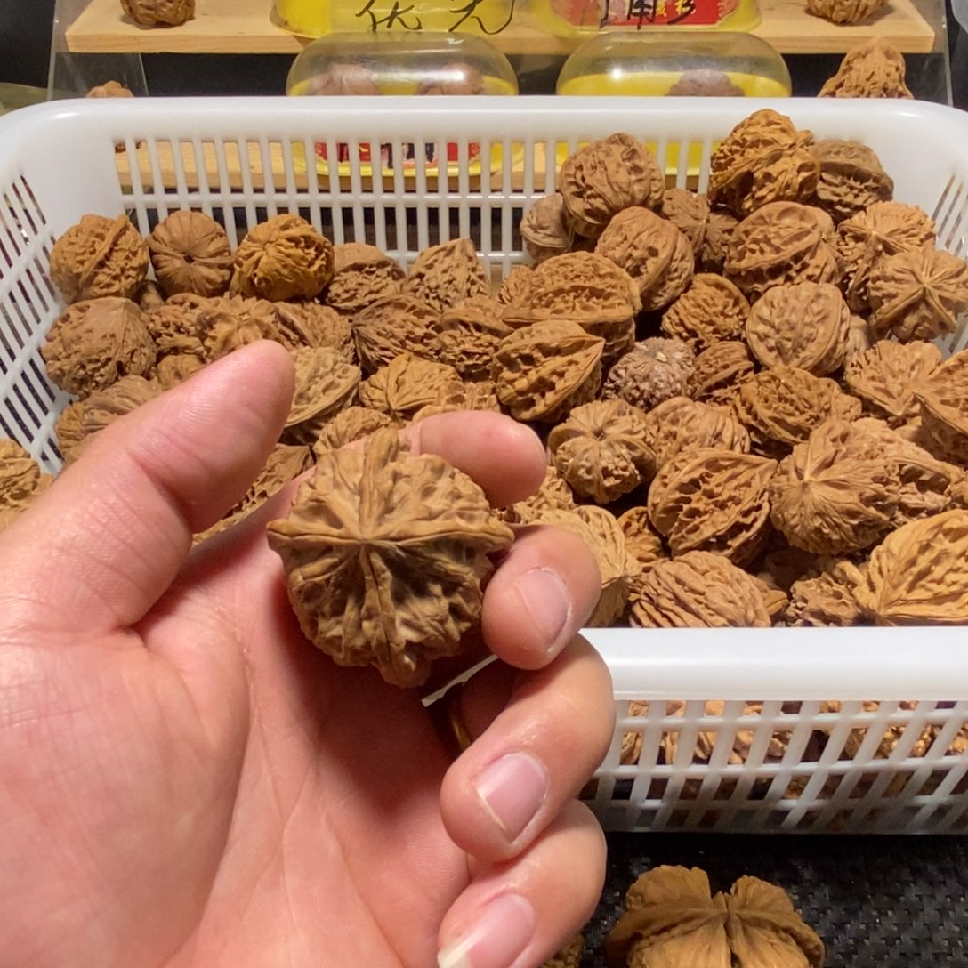 大***ⁱ吊坠文玩核桃核桃异形单只只异形