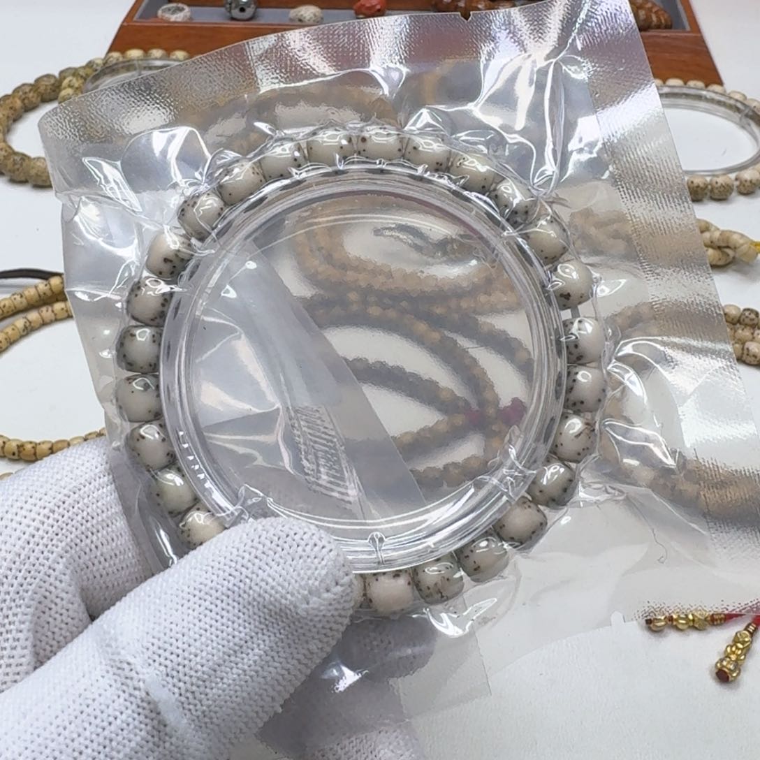 星月菩提手串30灭世糯冰绿背河豚8左右桶单圈