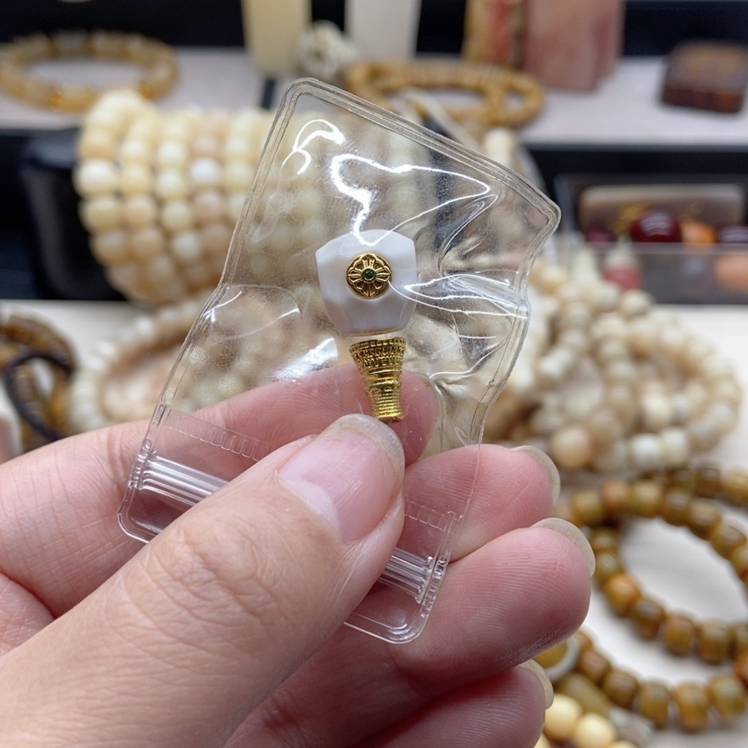 手串/手链驼骨瓷白锤纹三通分体