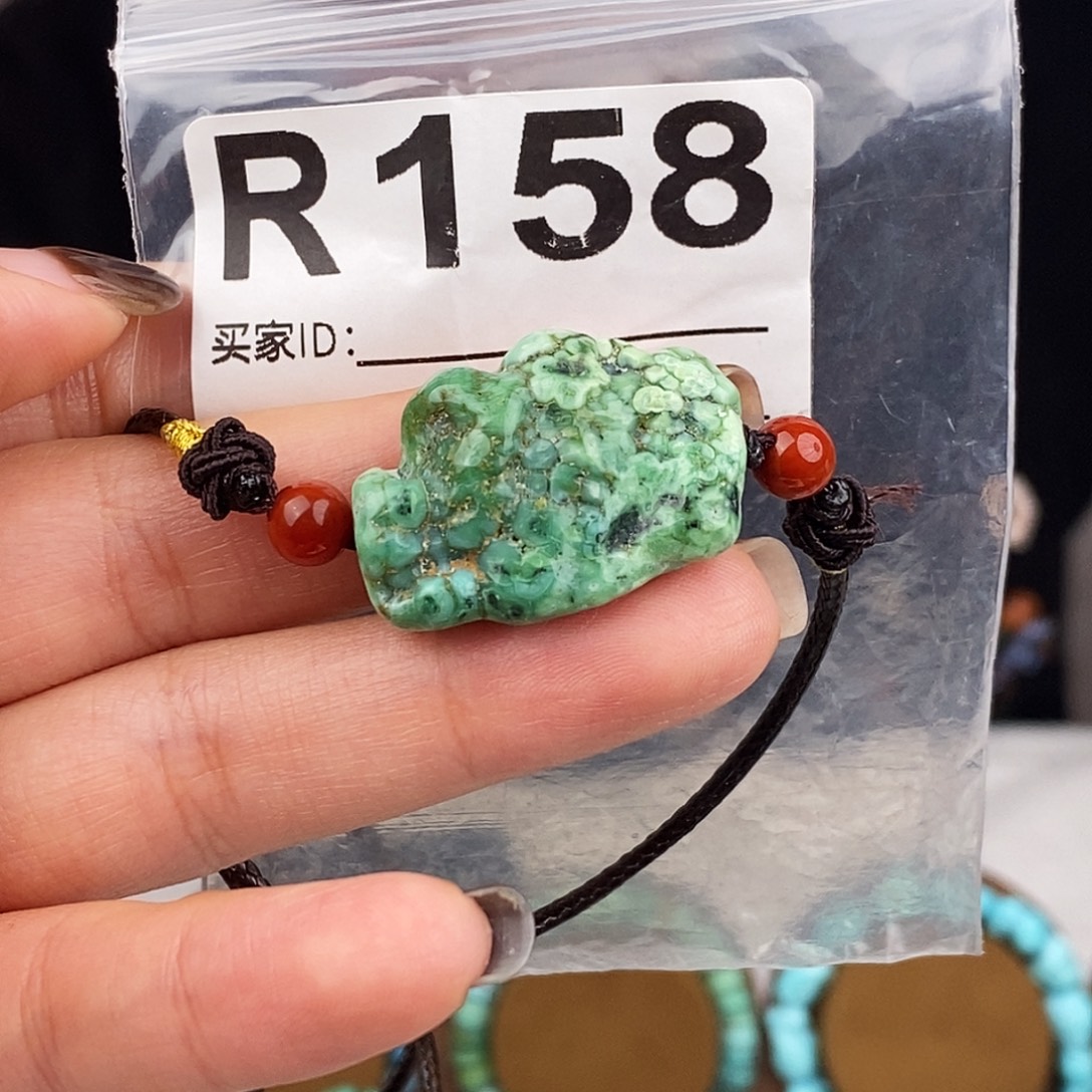 绿松石未镶嵌原矿