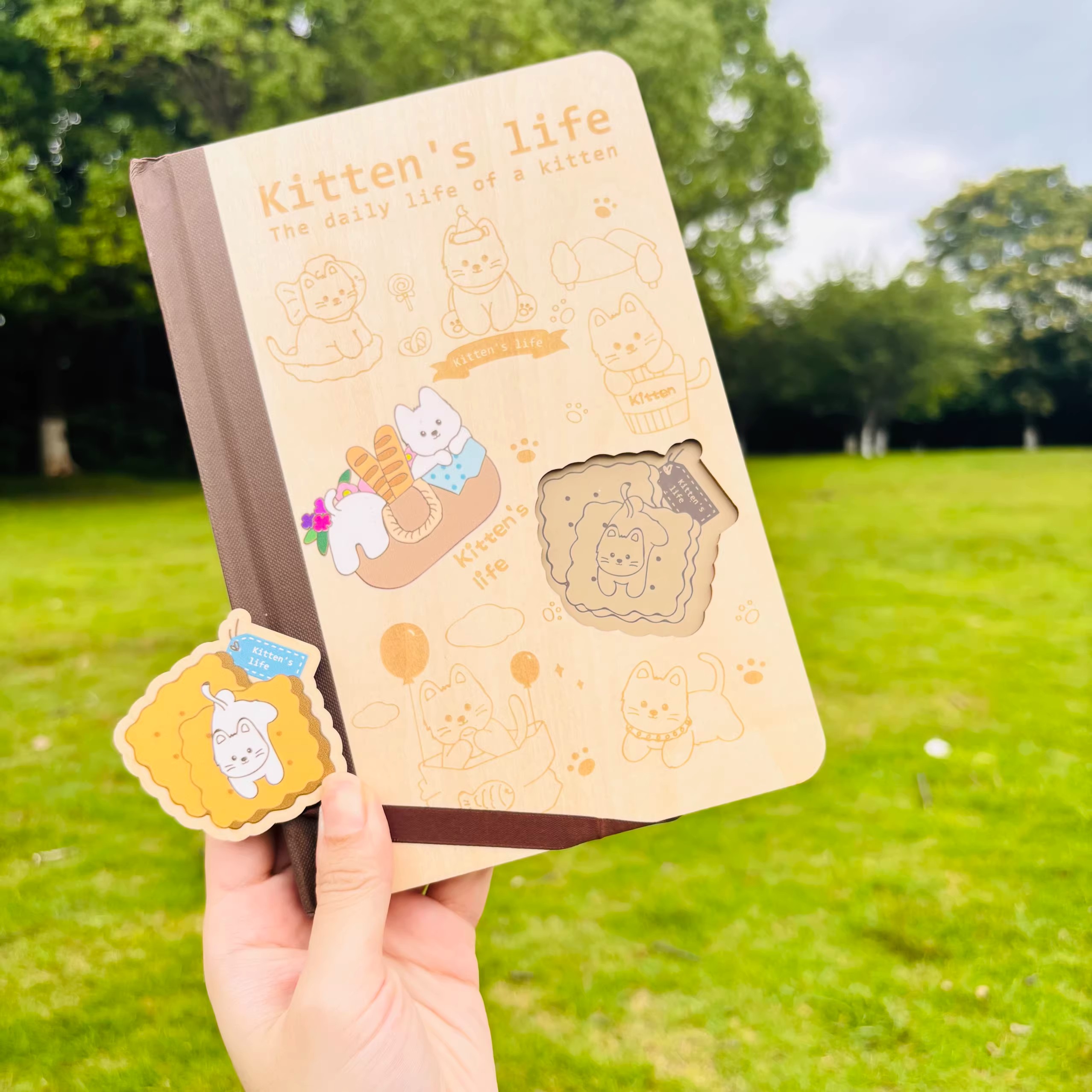 一本 外单超可爱小猫kitten‘s life木制A5硬壳横线带图案