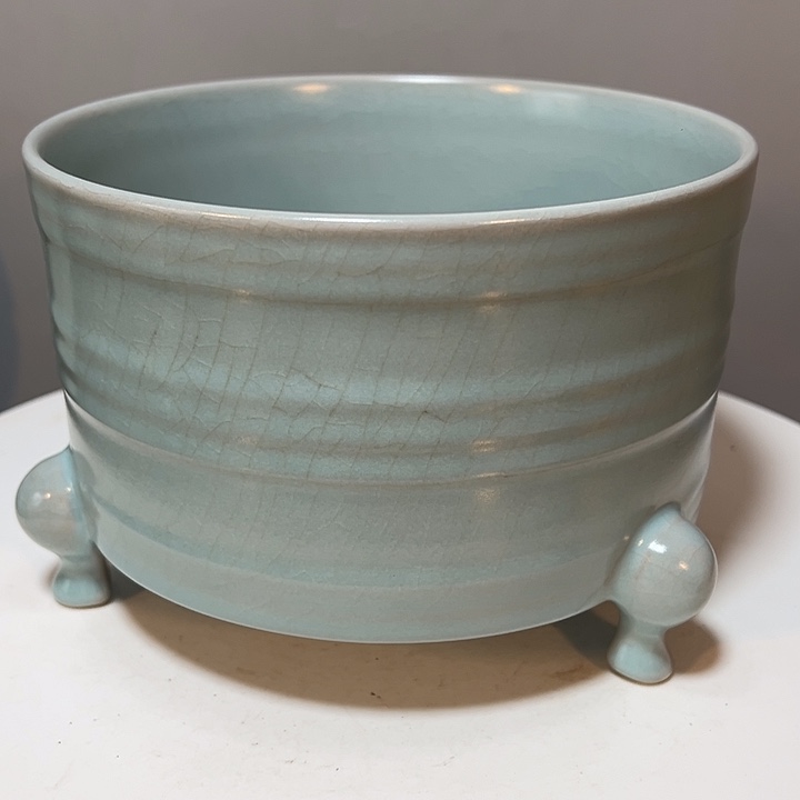 乾***天摆件汝窑三足莲一件