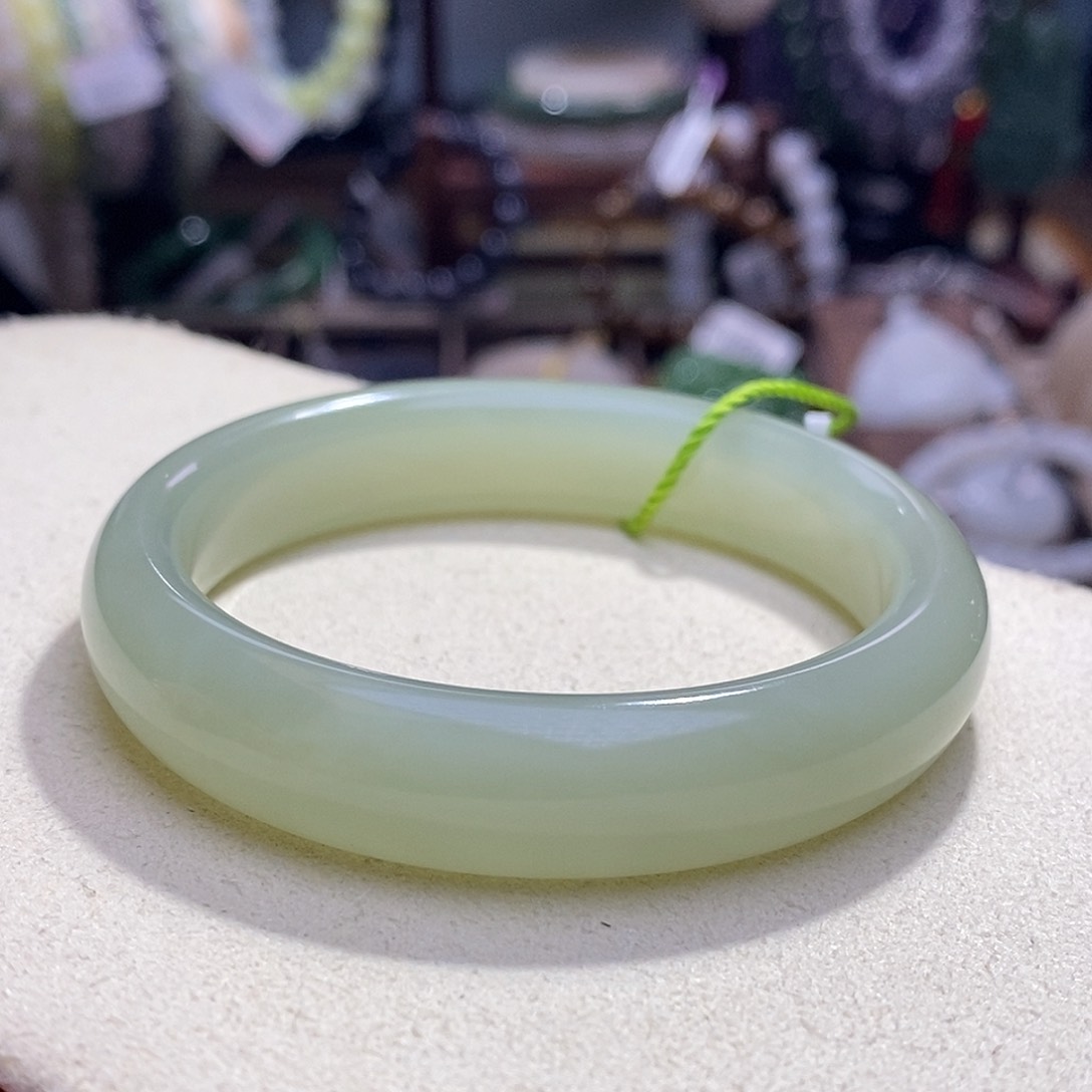 颈饰未镶嵌和田玉收藏级53冰晴水老矿料高冰葡萄手镯