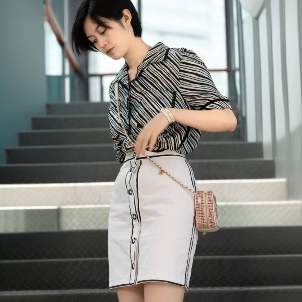 99新 FENDI/芬迪 海囤/芬迪半裙/40码/gu88074