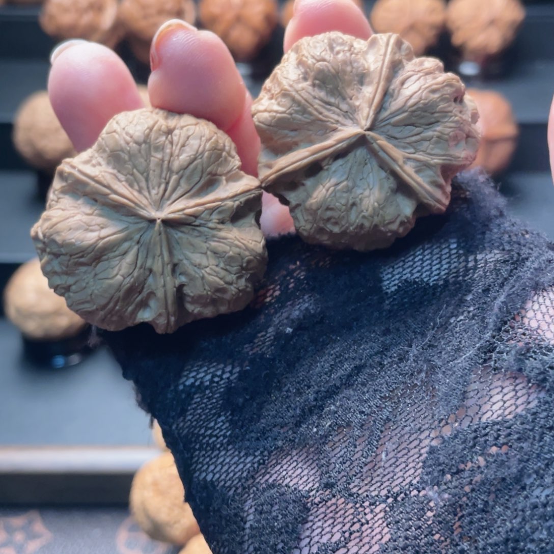 吊坠文玩核桃玉陀螺…………