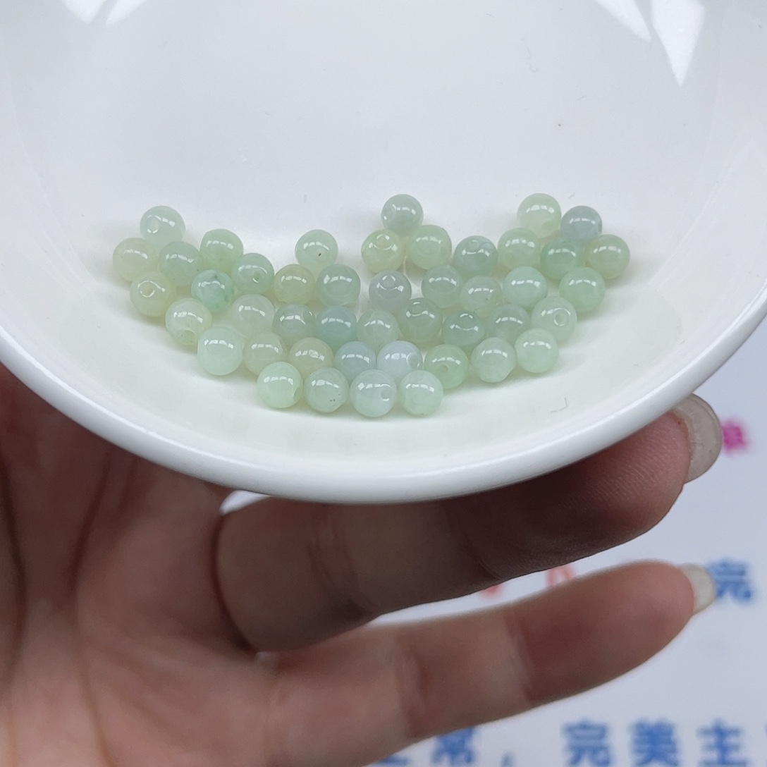 翡翠散珠卡4.3,45颗
