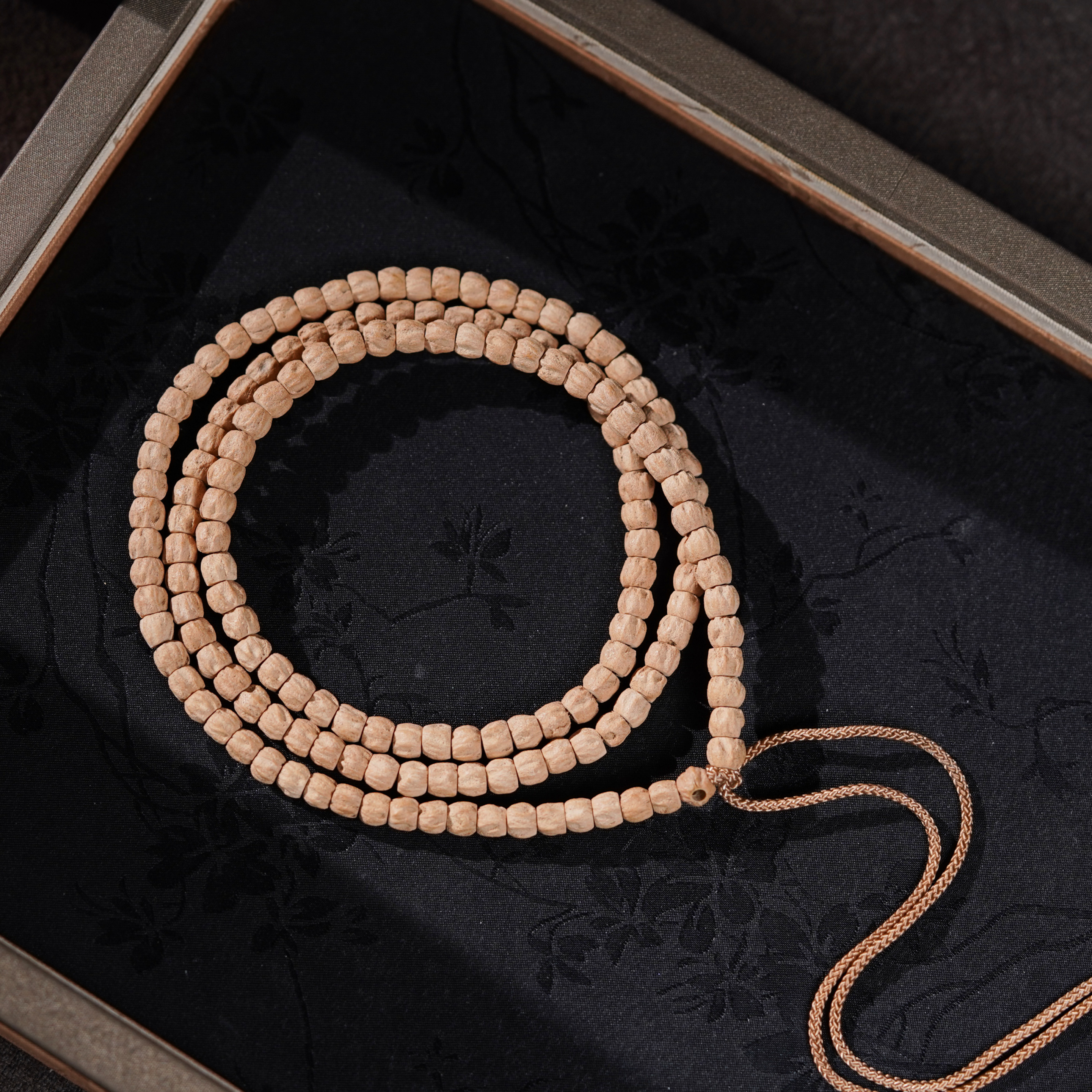 左边婷姐丨百香籽文玩手持（HJ5052307）