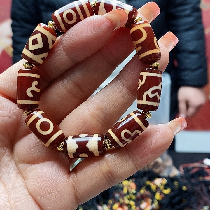 玛瑙/玉髓颈饰合金