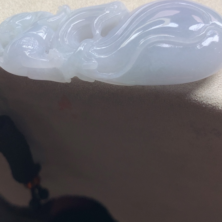 翡翠颈饰未镶嵌吊坠