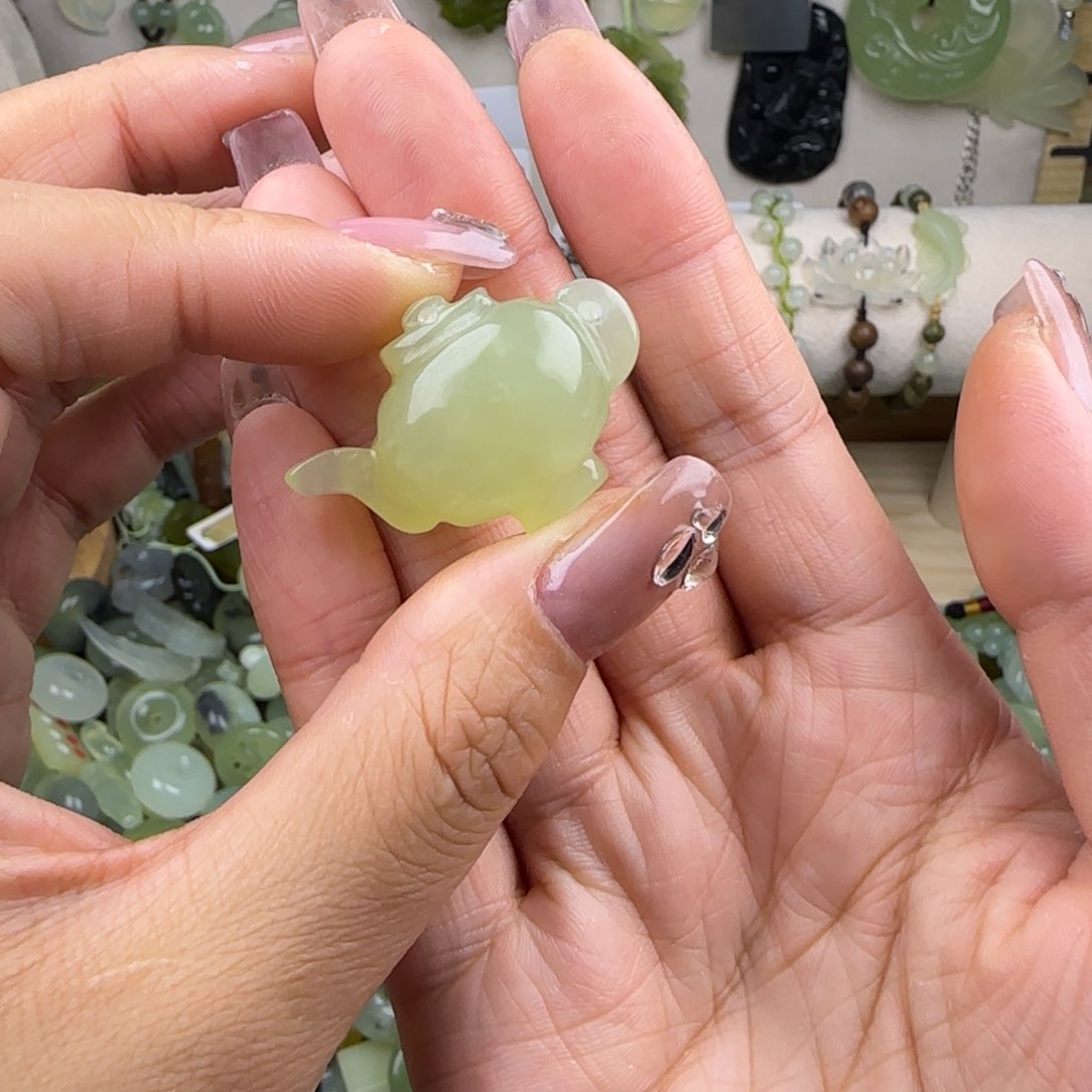 蛇纹石玉岫玉未镶嵌