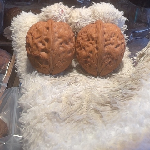 文玩核桃把件牡丹纹带彩38