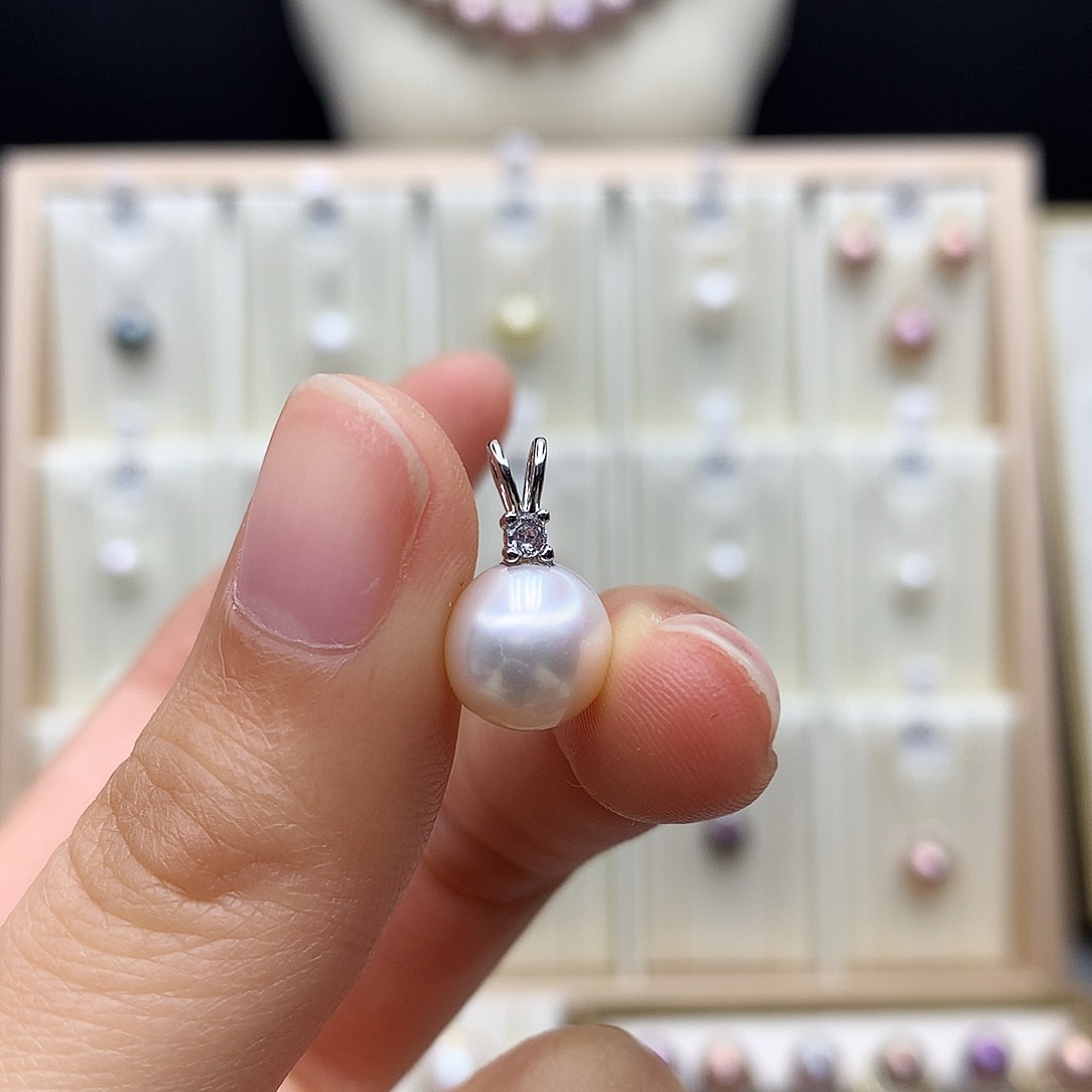 淡水珍珠颈饰合金