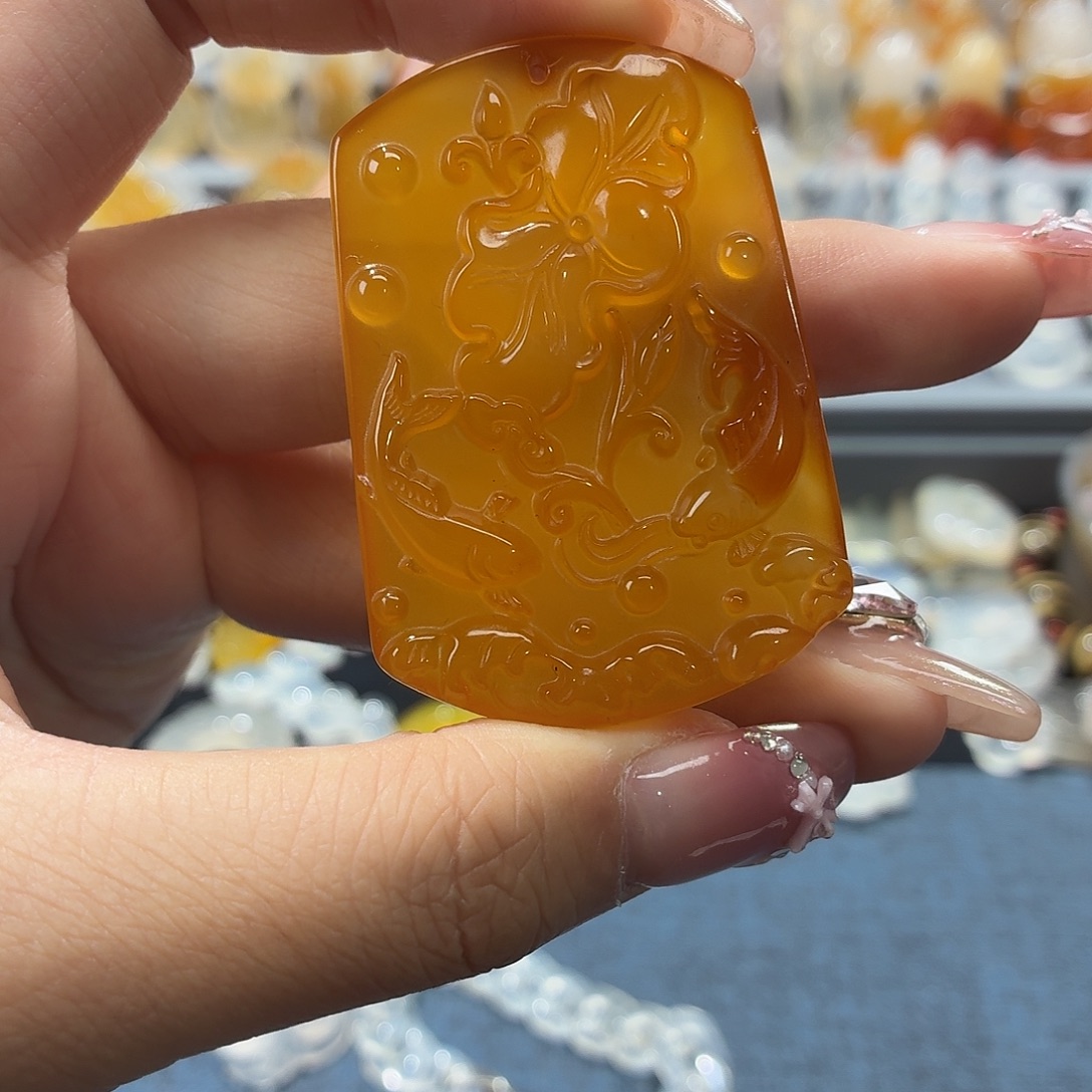 玛瑙/玉髓未镶嵌吊坠(不含链)