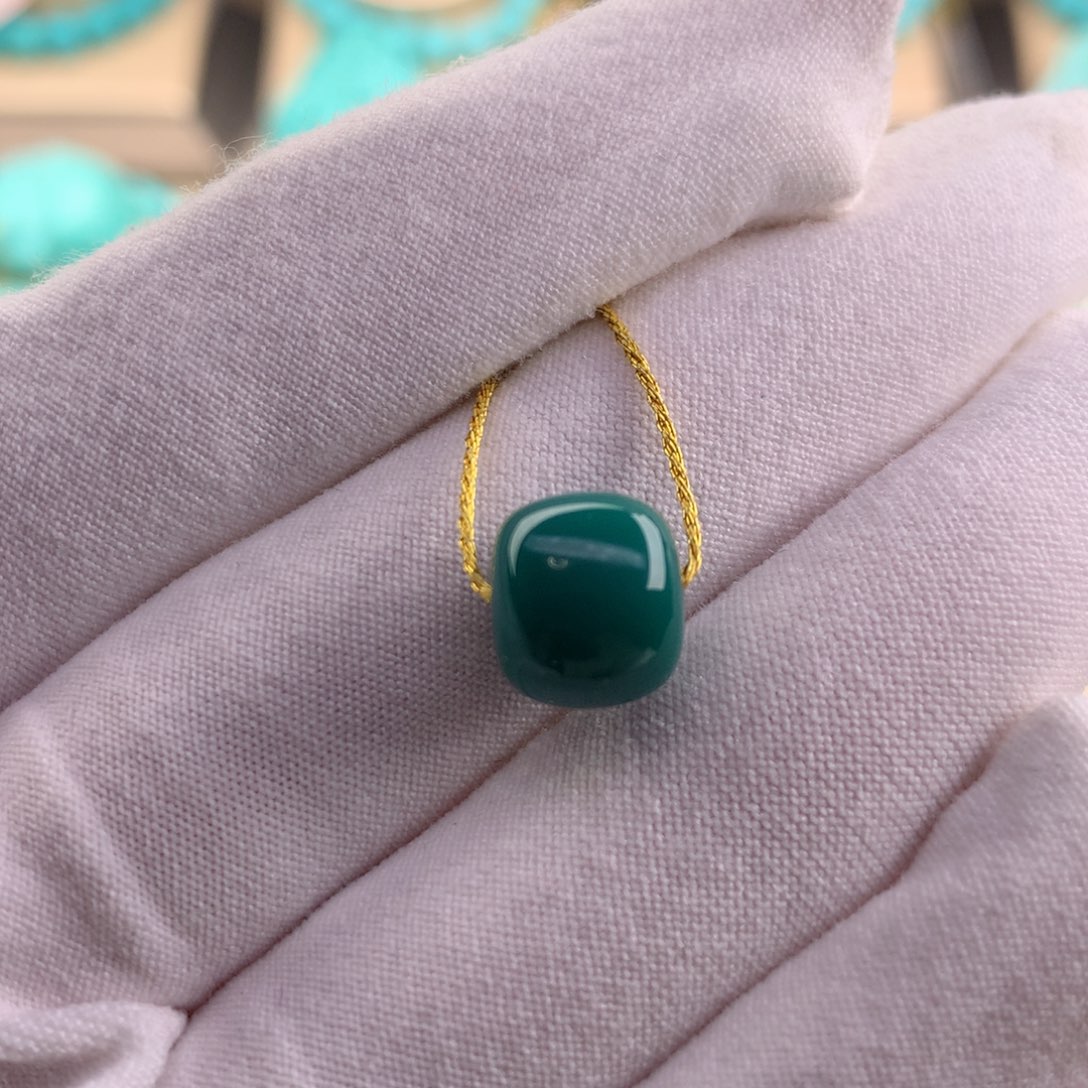 绿松石珠宝奇石未镶嵌10×8.8 