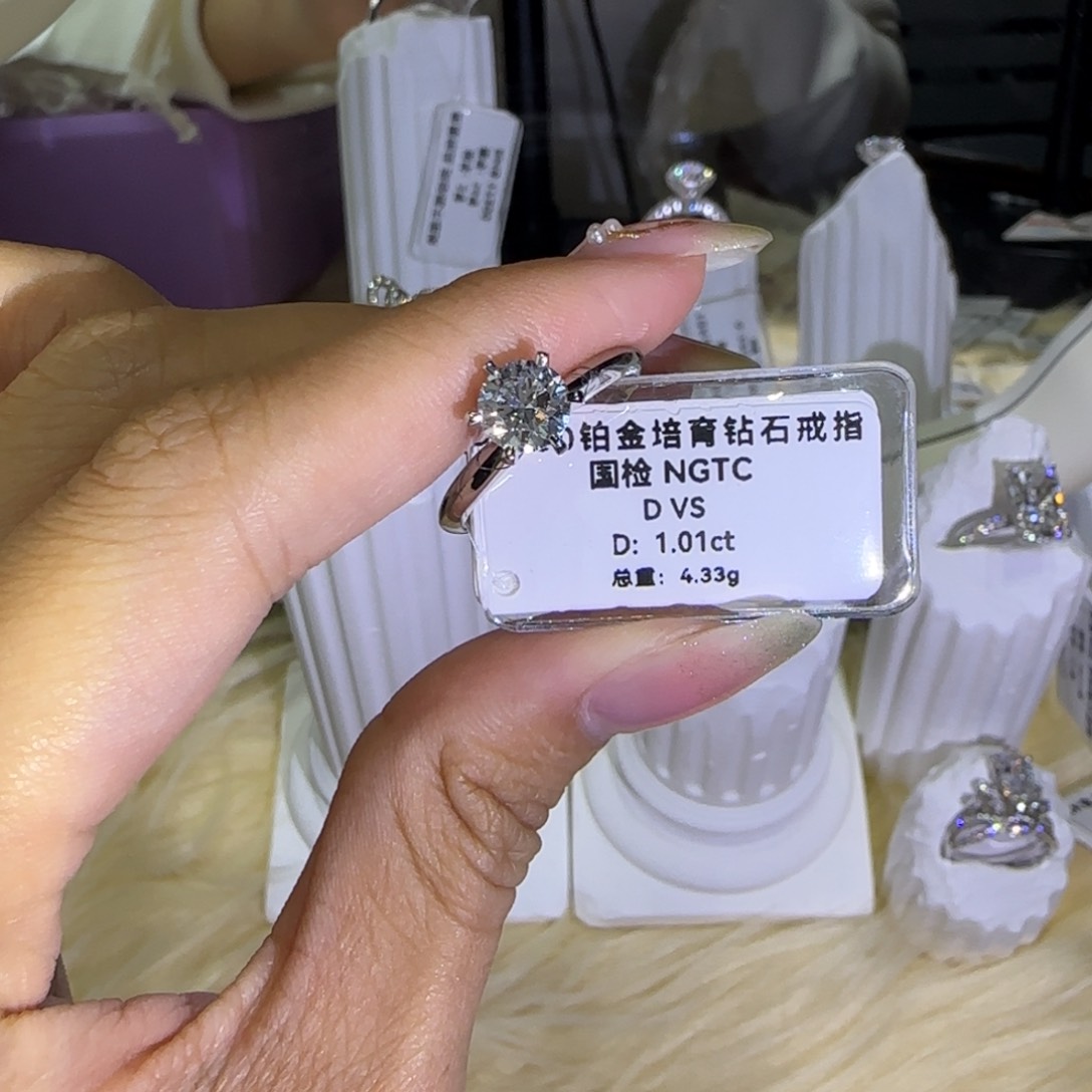 铂Pt950镶嵌实验室培育钻石阳**甜t家15
