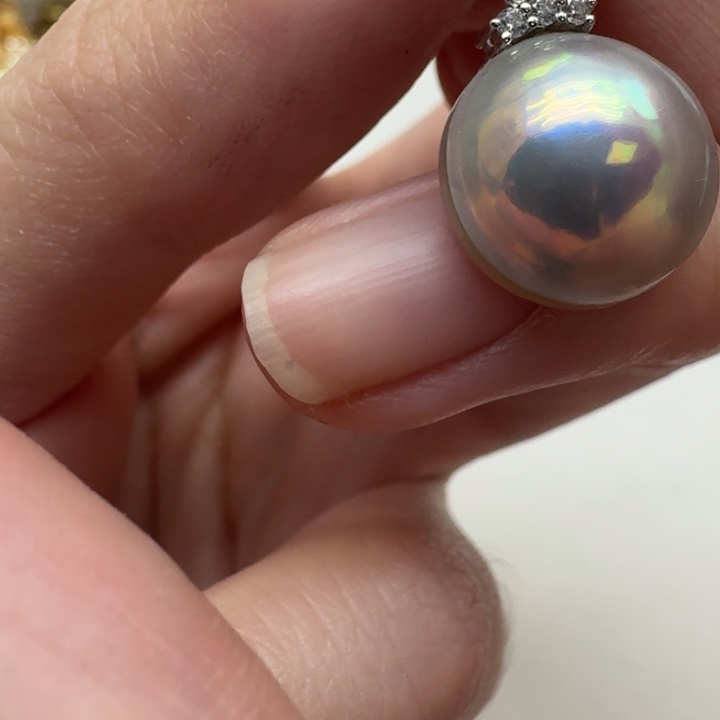 拼合珍珠（马贝珠）颈饰18K金镶嵌