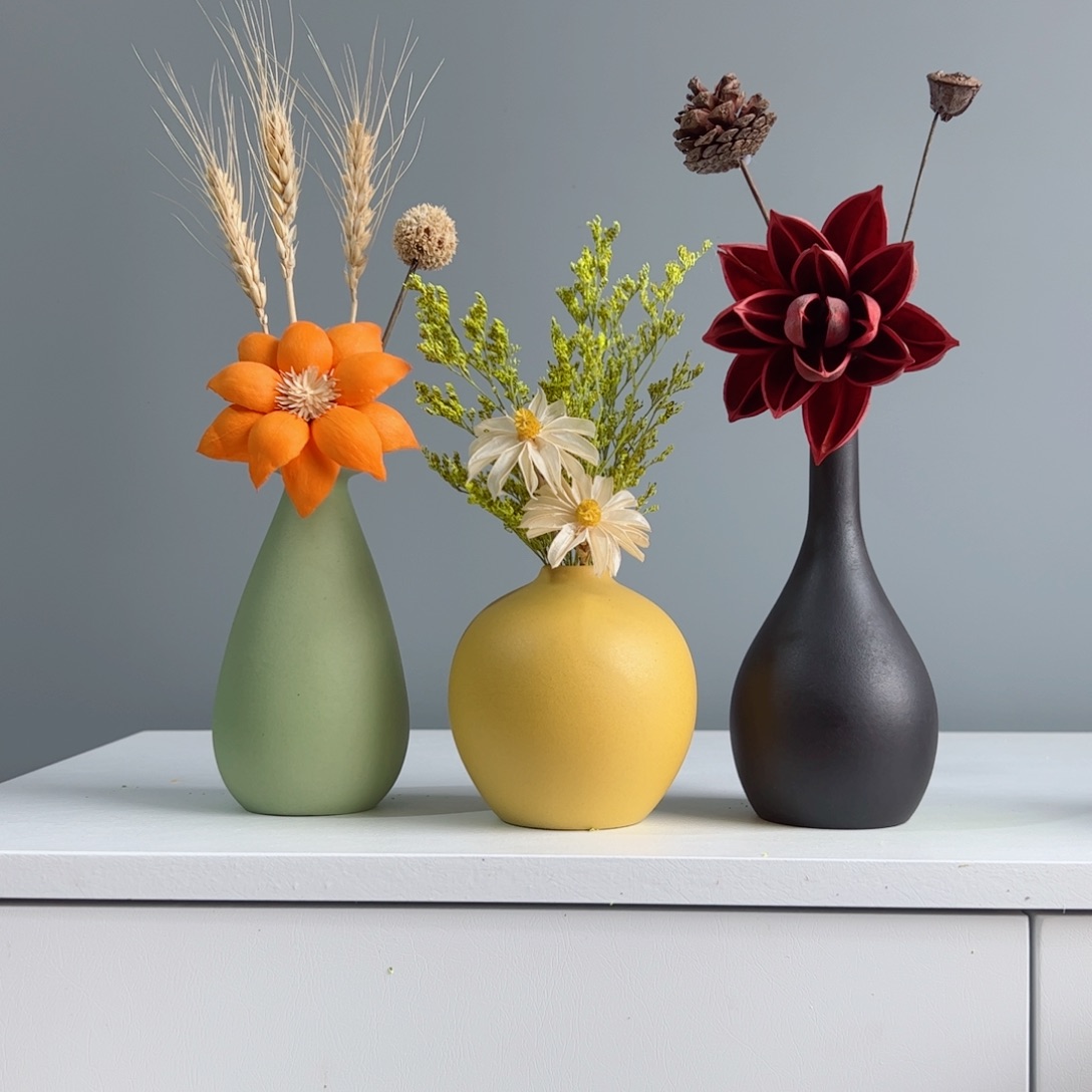 摆件陶瓷小花瓶摆件含花总高约20-30cm