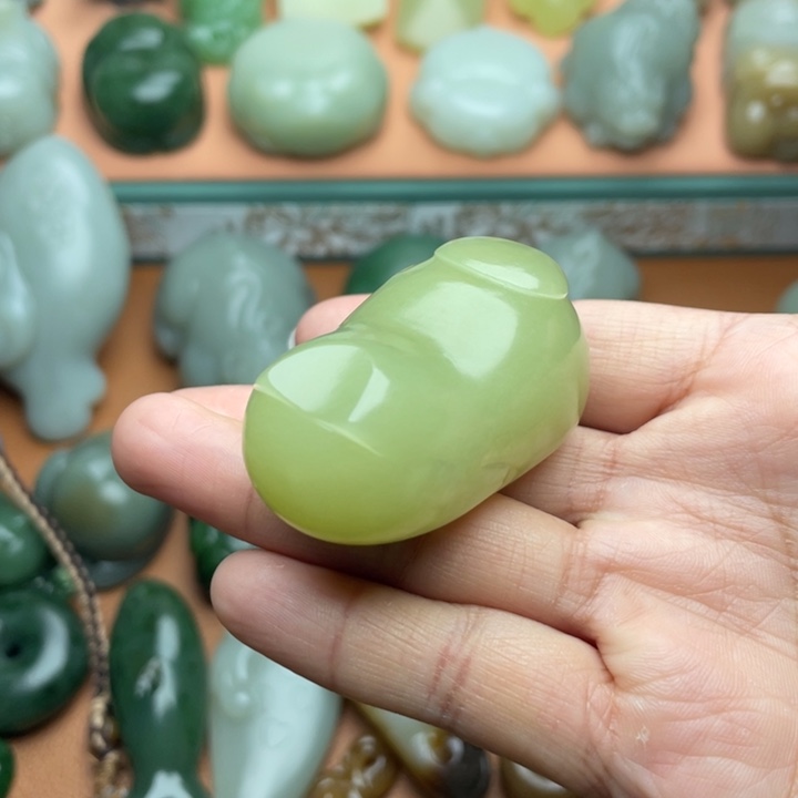 【闪购商品】颈饰未镶嵌和田玉特价福利