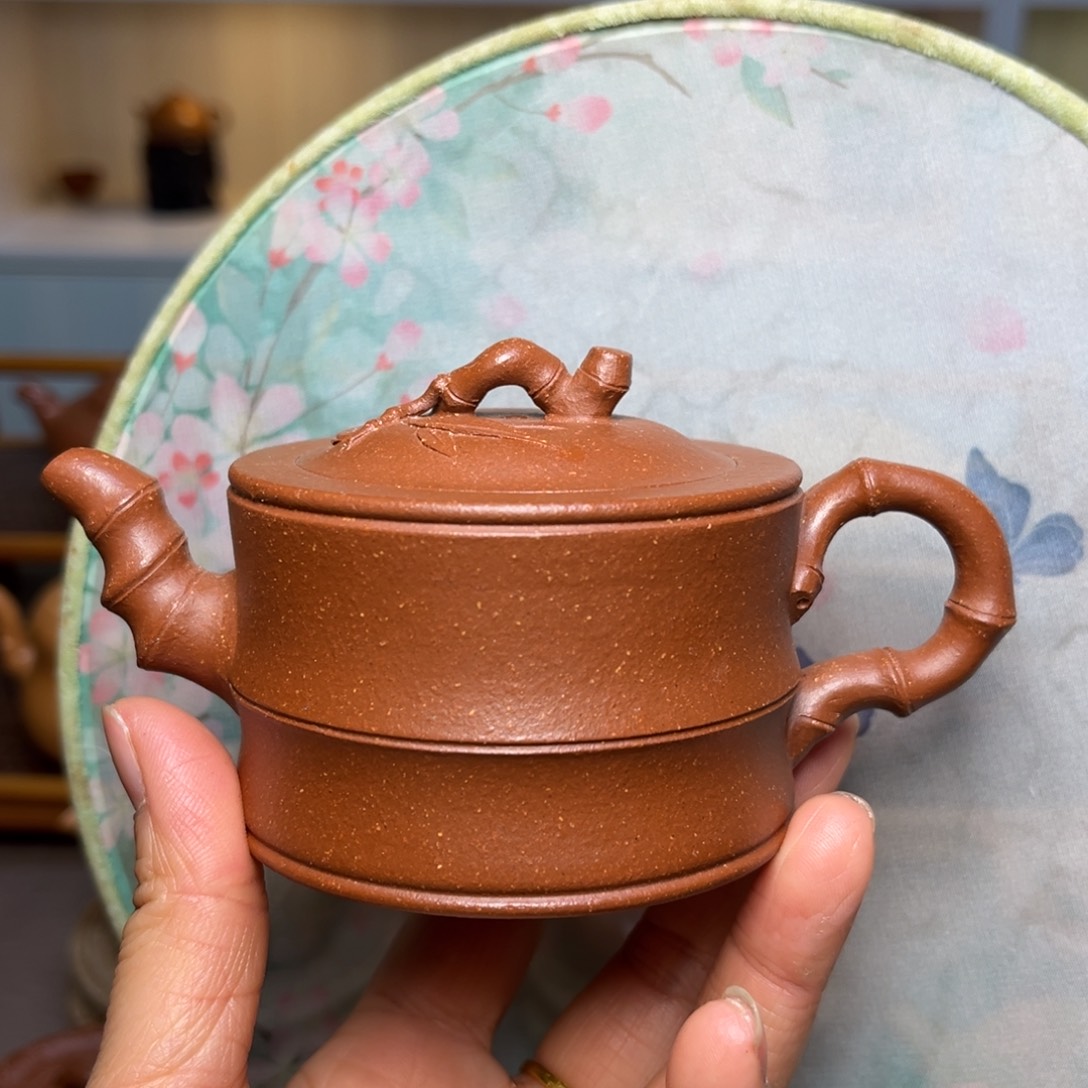 紫砂茶壶左**月手工制作