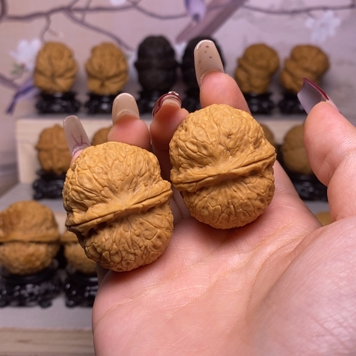 文玩核桃把件15Y—云鼎元宝39尺46克