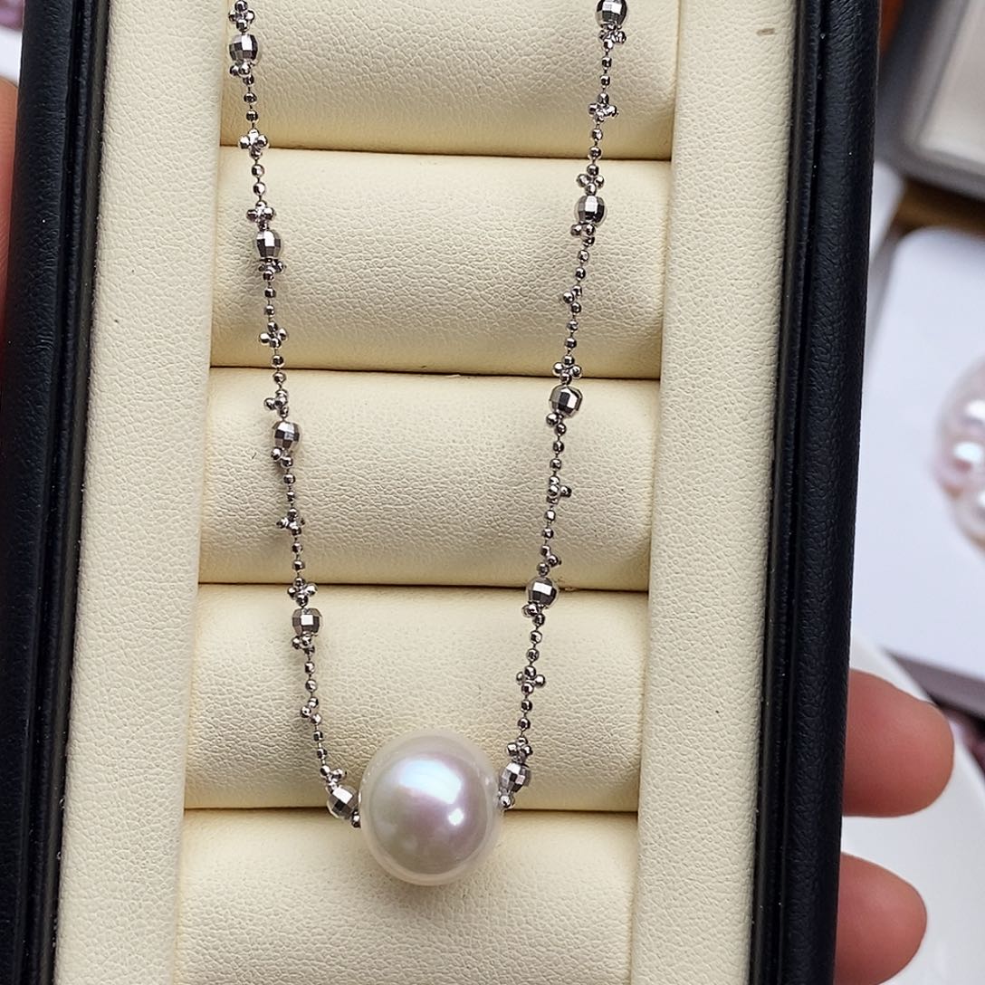颈饰银S925镶嵌淡水珍珠