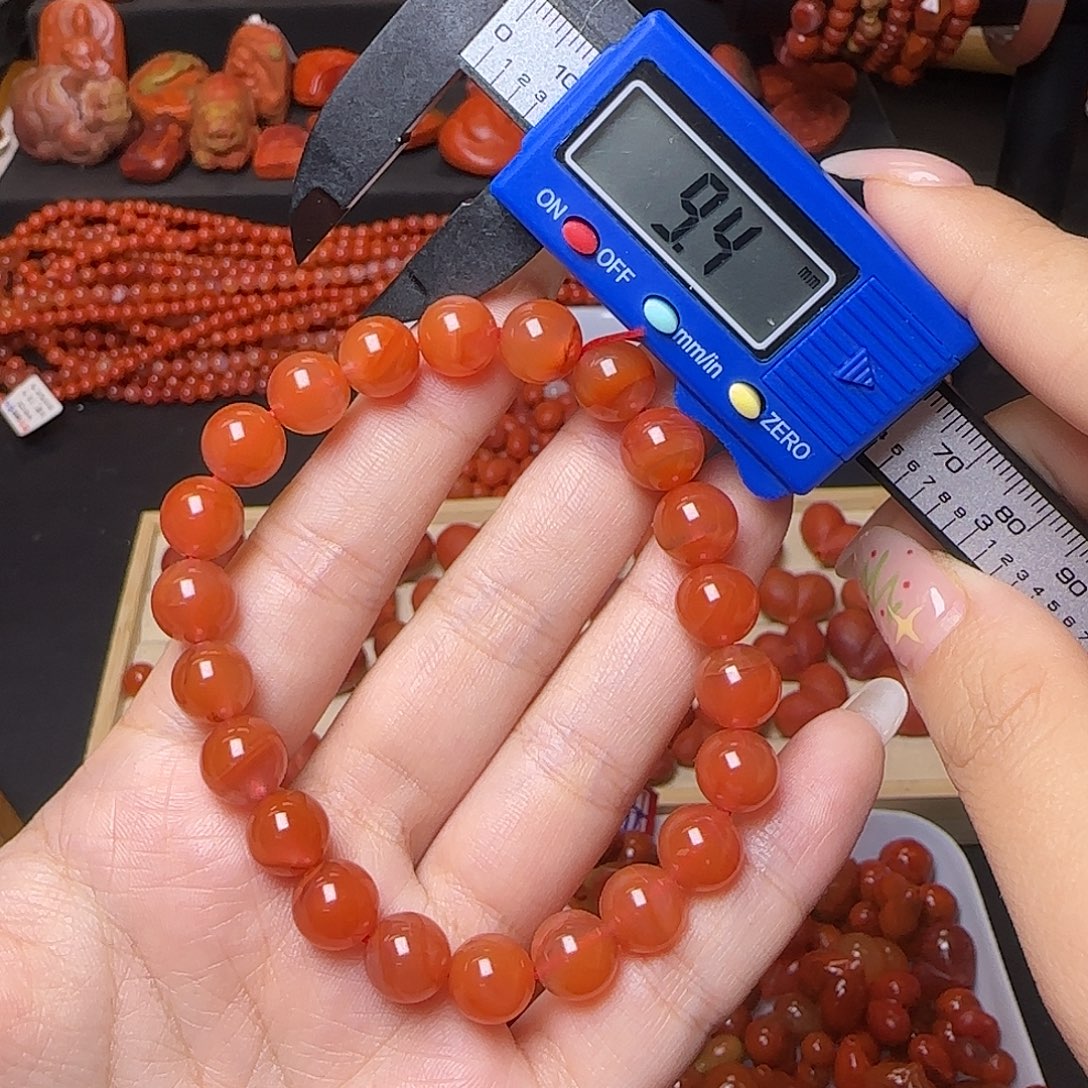 南红玛瑙未镶嵌颈饰