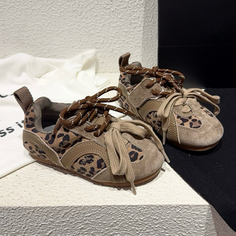 儿童耐脏豹纹阿甘德训鞋2025秋季新款男女童时髦运动鞋中大童板鞋