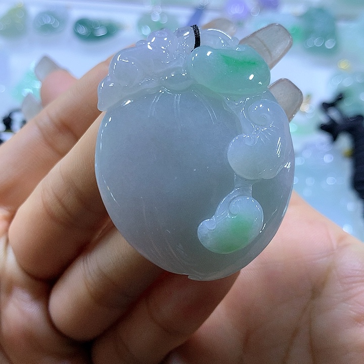 翡翠颈饰未镶嵌天然翡翠A货吊坠