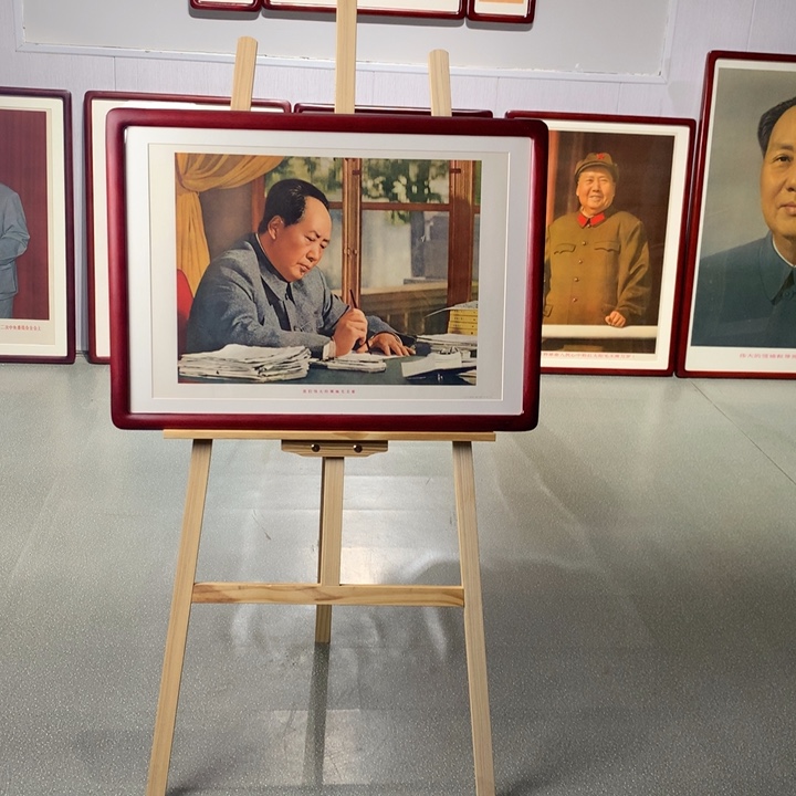 瓷片四开 广州办公