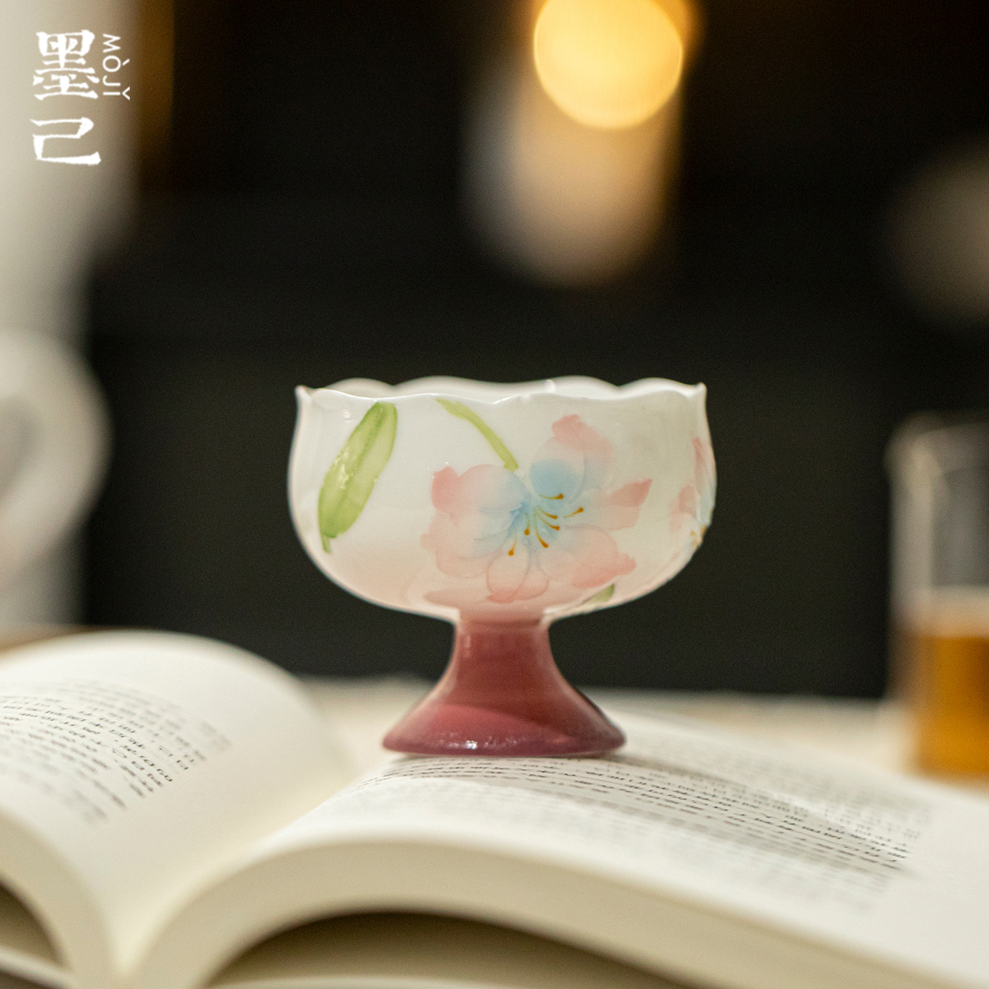墨己手绘牡丹花陶瓷花朵高足茶杯功夫茶具家用主人杯花口品茗杯